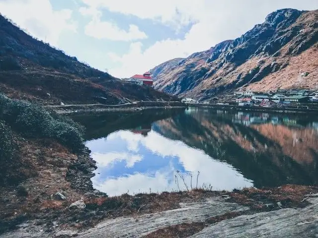 North Sikkim tour packages - Yumthang Valley scenic view